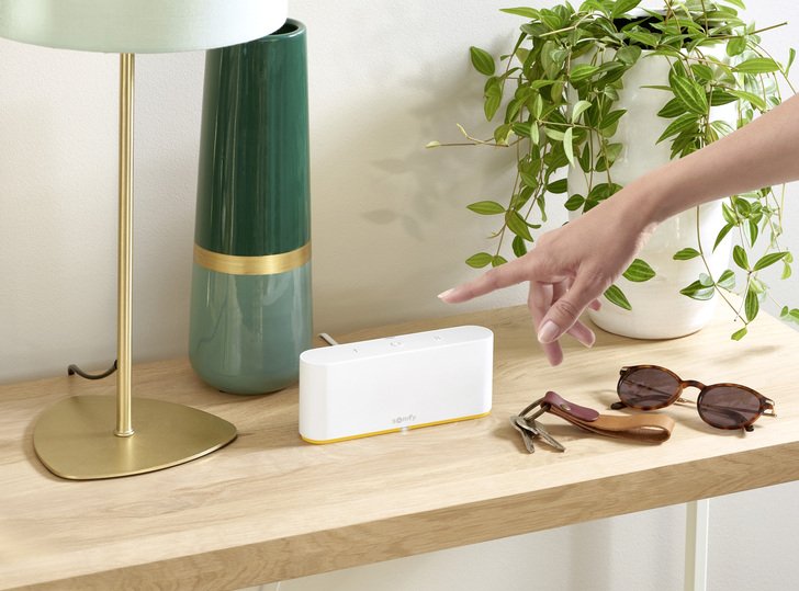 Tahoma Switch smart home hub